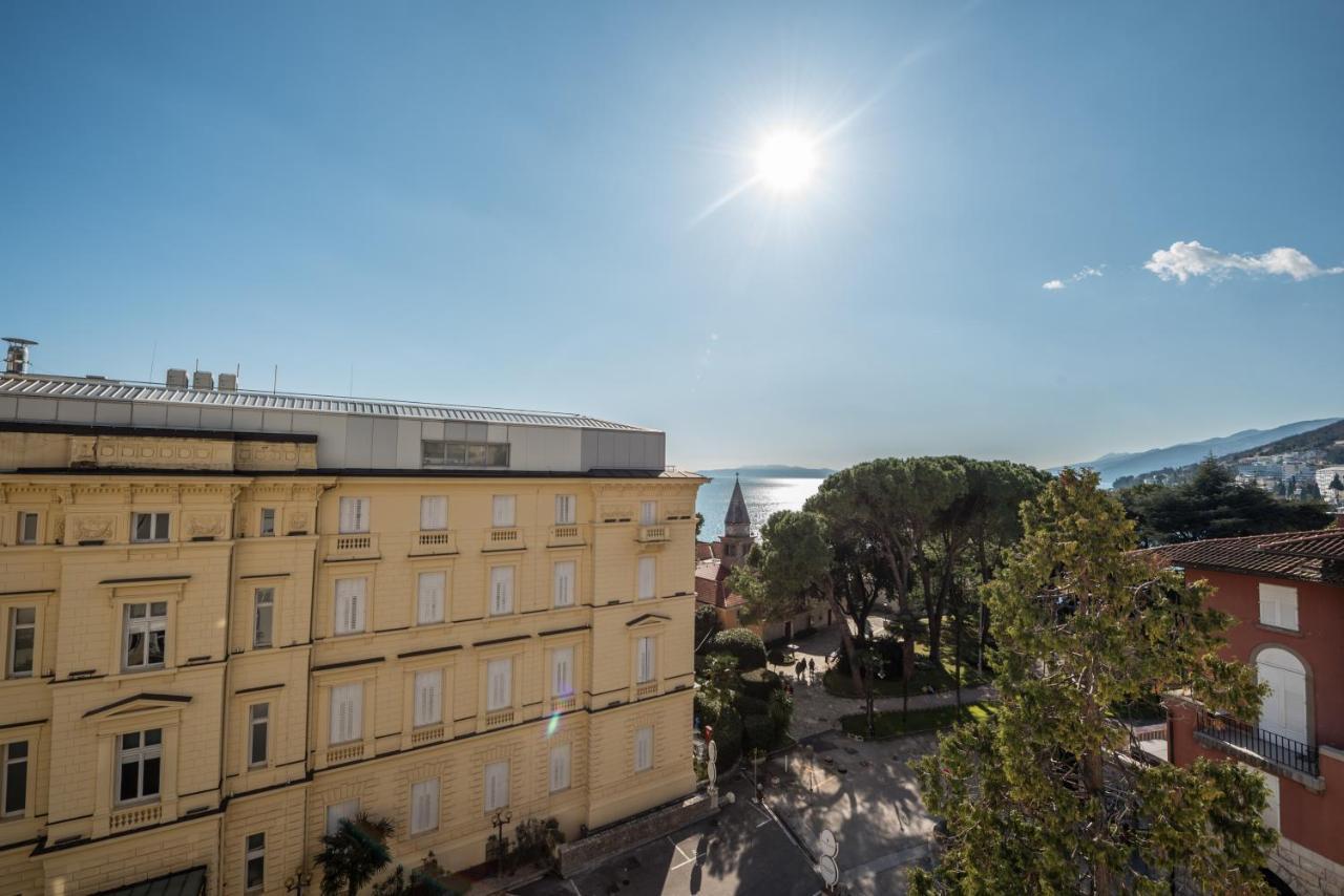 Apartments Villa Devana Opatija Buitenkant foto