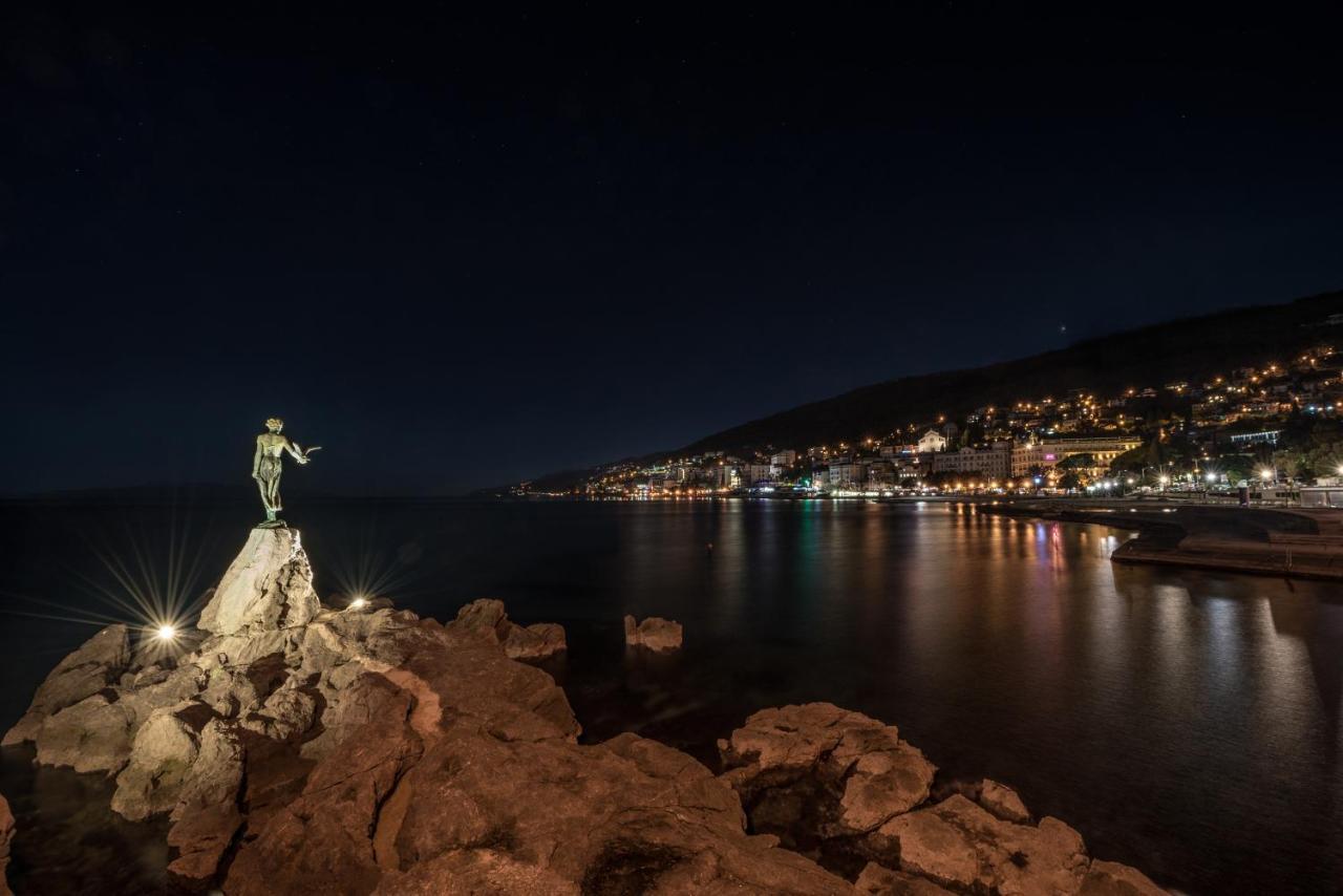Apartments Villa Devana Opatija Buitenkant foto