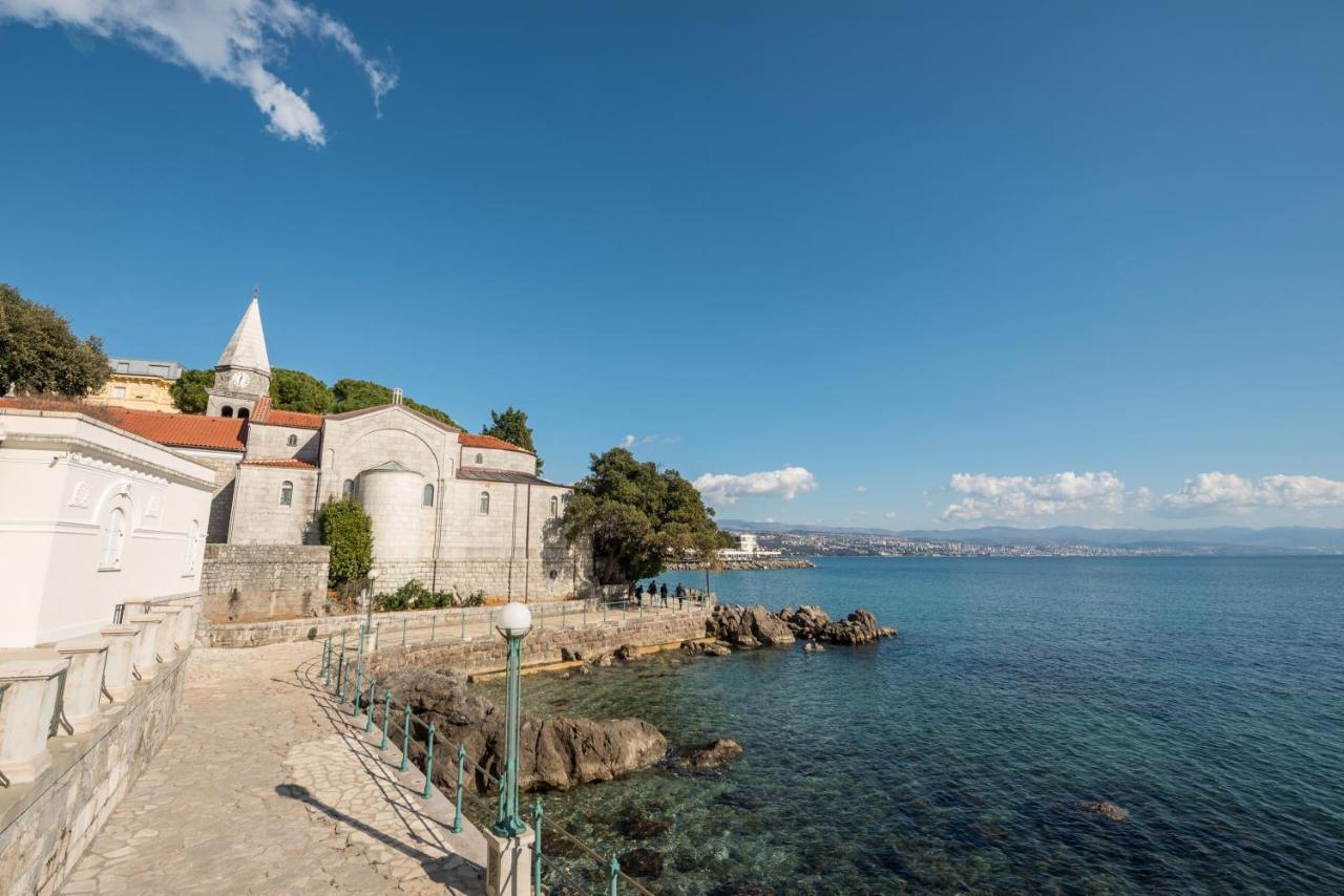Apartments Villa Devana Opatija Buitenkant foto